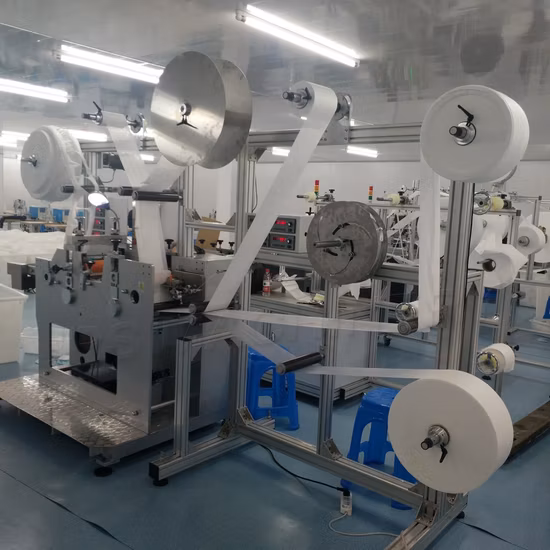 Produttore cinese di tessuto non tessuto di alta qualità nel passante per l'orecchio KN95 N95 macchina per la produzione di maschere antipolvere